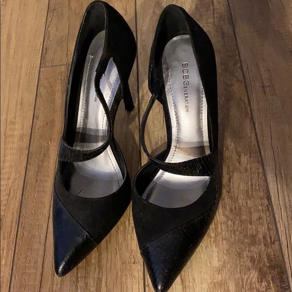 Black High Heels - Picture 4 of 4